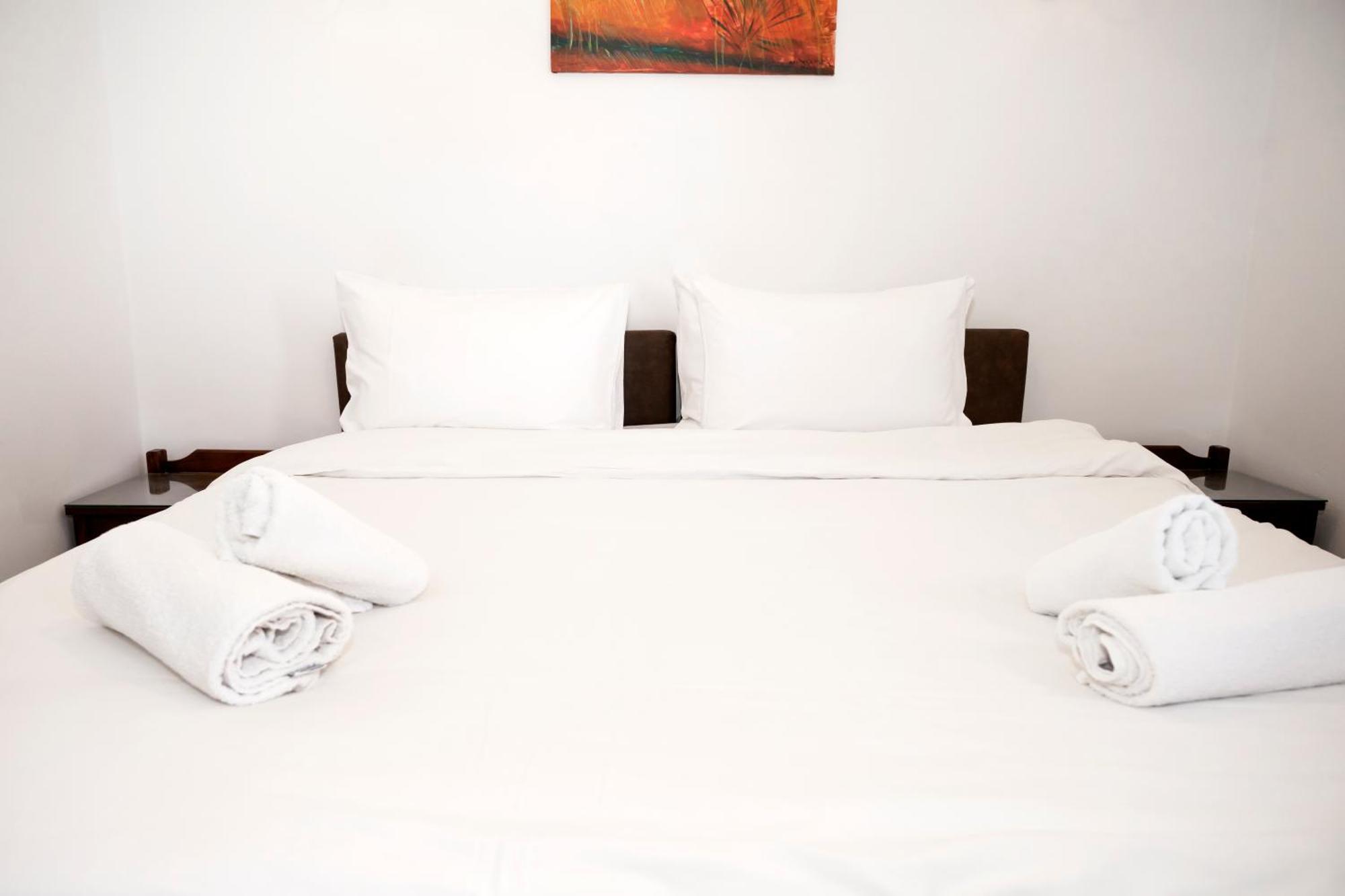 Argo Rooms-Papadakis Kissamos Luaran gambar